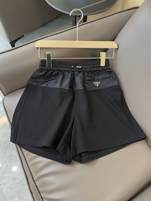 프라다 리나일론 여성 쇼츠 밴딩 반바지