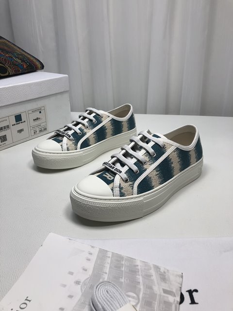 디올 WALK'N DIOR 캔버스 스니커즈 운동화