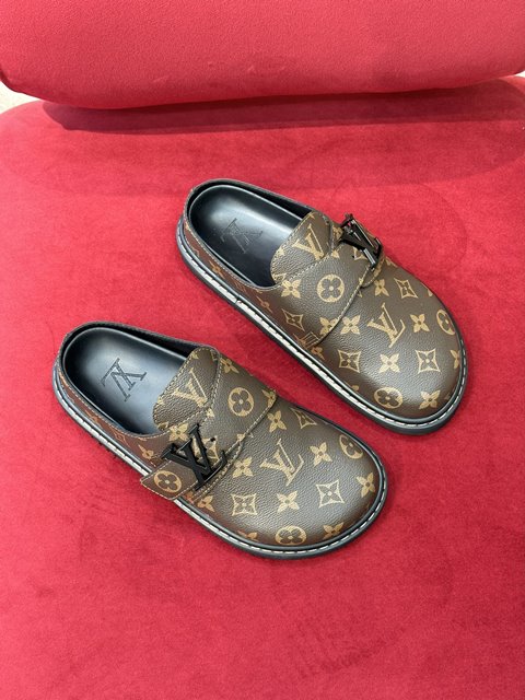 루이비통 LV 코지 플랫 컴포트 클로그 뮬 슬리퍼 Cosy Flat Comfort Clogs