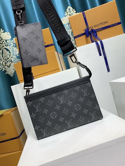 루이비통 가스통 웨어러블 월릿 Gaston Wearable Wallet M81124