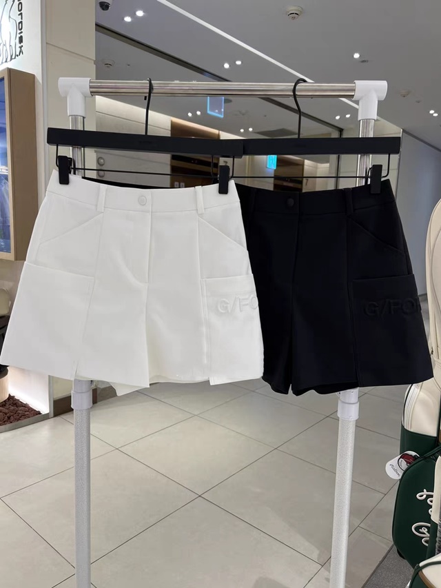 지포어 G/FORE 여성 쇼츠 반바지 2칼라