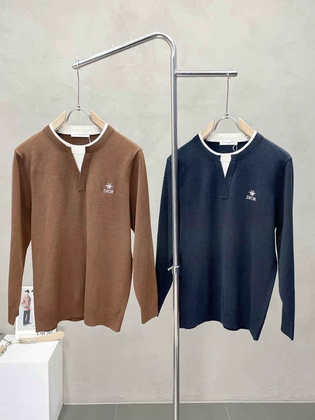 디올 크루넥 긴팔 니트 2칼라