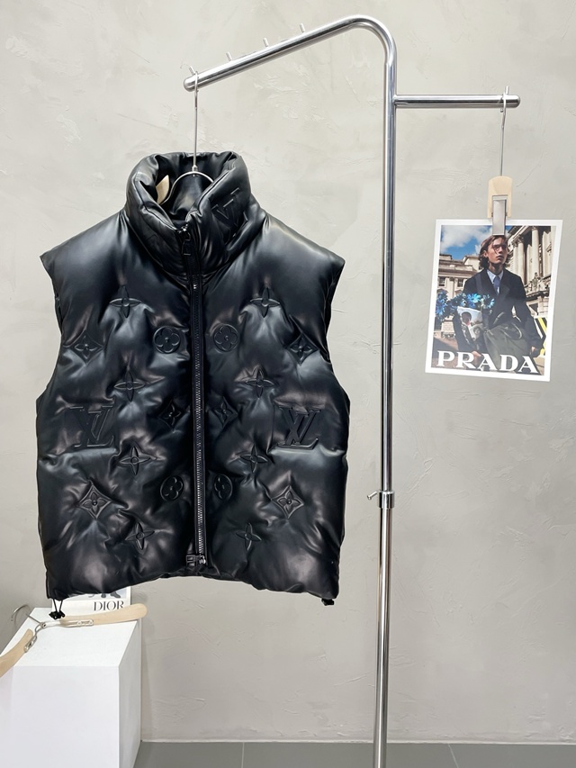 루이비통 모노그램 가죽 조끼