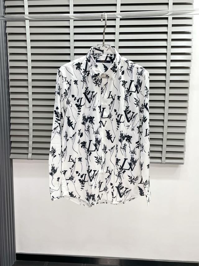 루이비통 롱 슬리브드 실크 셔츠