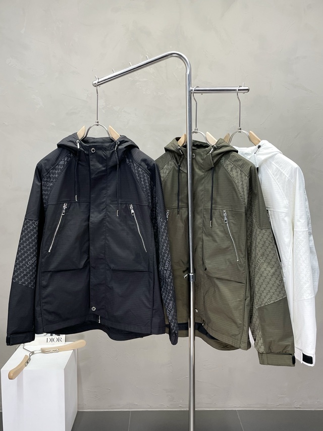 루이비통 후드 점퍼 집업 재킷 3칼라