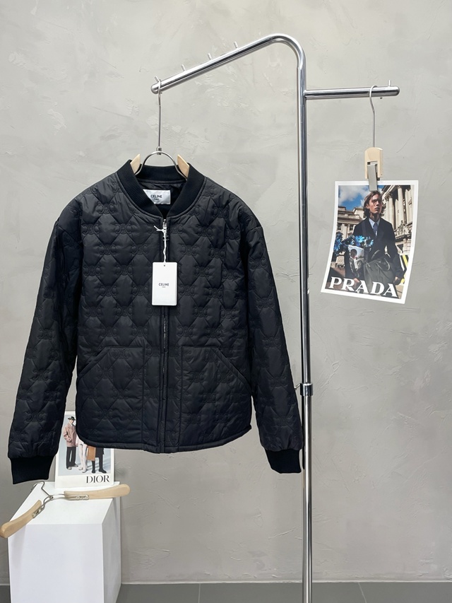 셀린느 트리오페 라이트웨이트 나일론 퀄팅 자켓 재킷 RV0JR0281