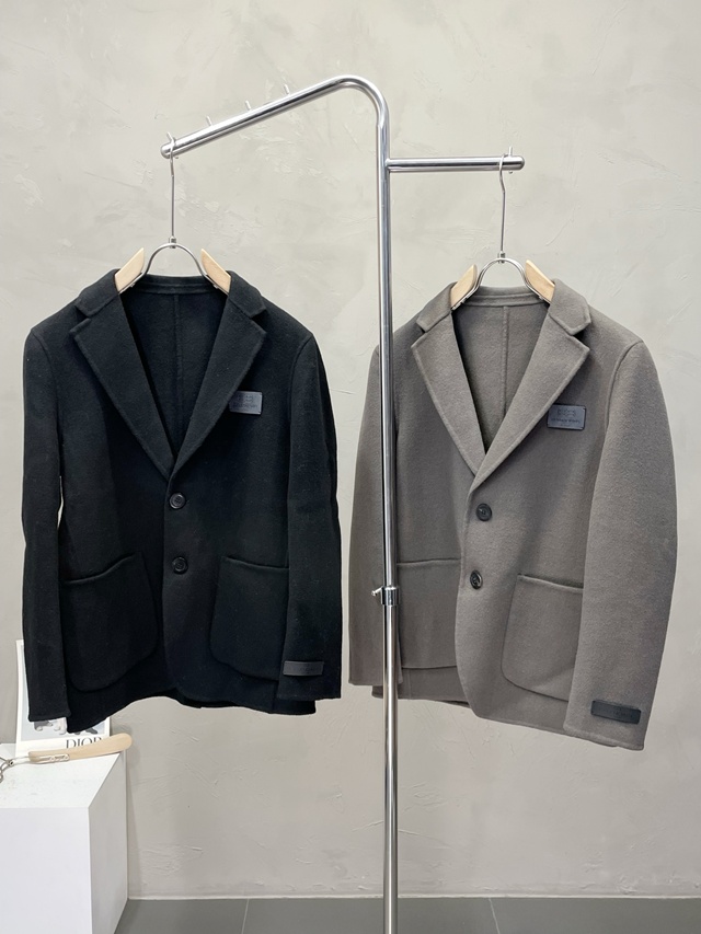 발렌시아가 모직 정장 코트 2칼라