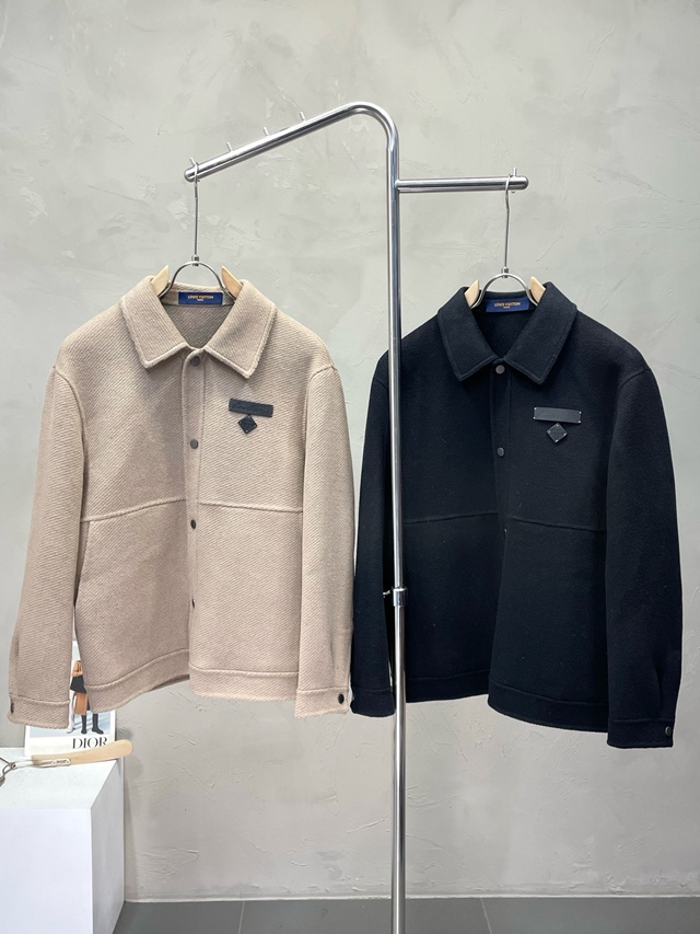 루이비통 모직 코트 2칼라