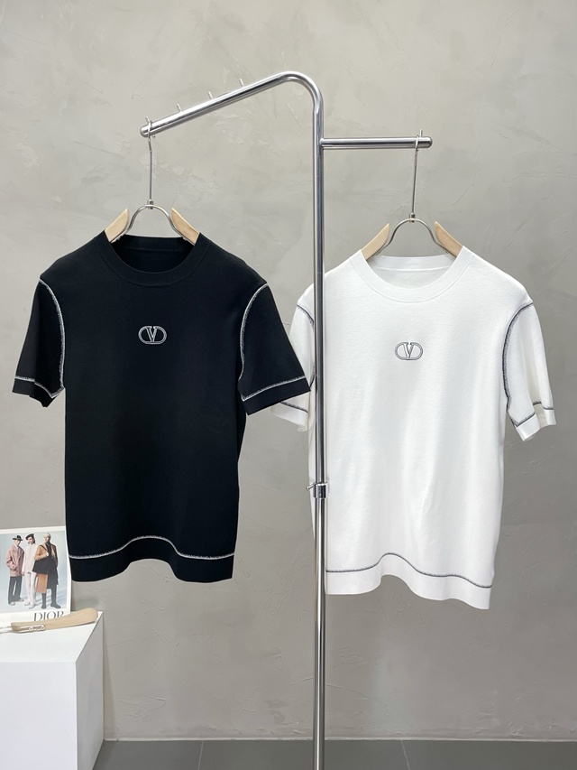 발렌티노 로고 크루넥 반팔 니트 스웨터 2칼라