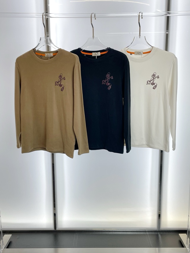 에르메스 라운드 긴팔티 3칼라