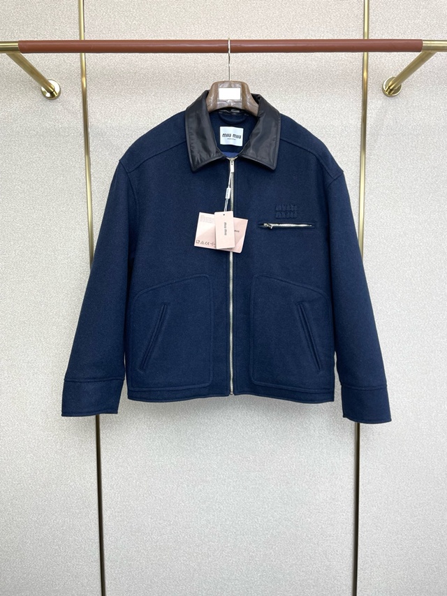 미우미우 카라 재킷 점퍼