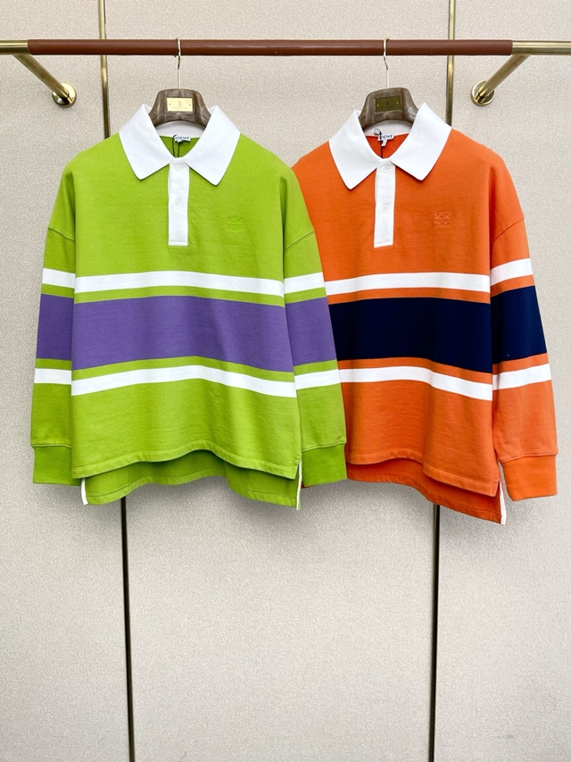 로에베 카라 크루넥 니트 스웨터 2칼라