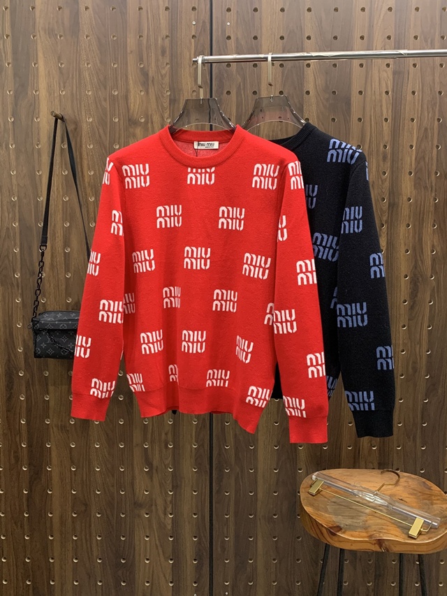 미우미우 크루넥 니트 스웨터 2칼라