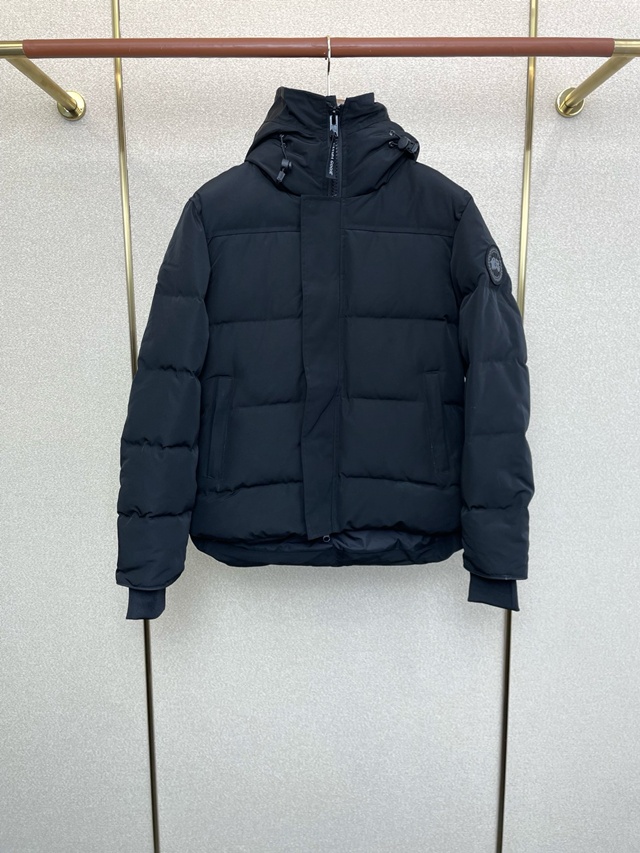 캐나다구스 맥밀란 후드 파카 패딩