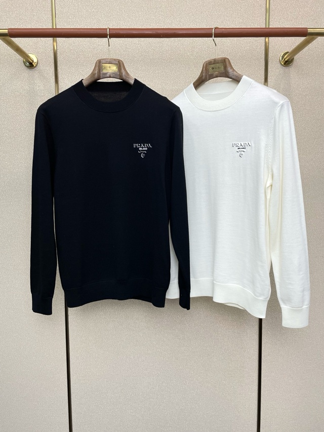 프라다 밀라노 니트 스웨터 2칼라