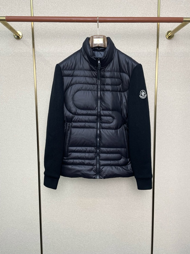 몽클레어 경량 니트 패딩