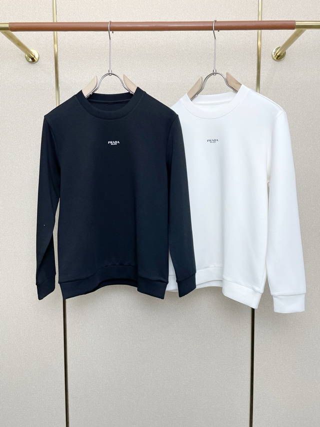 프라다 스웨트셔츠 맨투맨 라운드티 2칼라