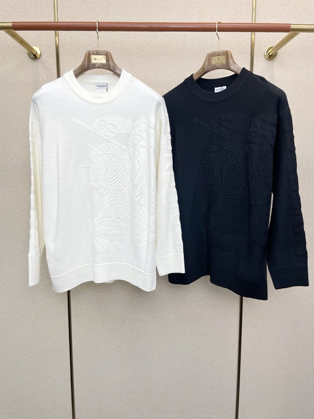 버버리 로고 크루넥 니트 스웨터 2칼라