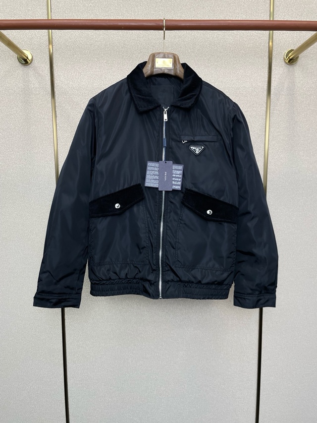 프라다 카라 재킷 집업 점퍼