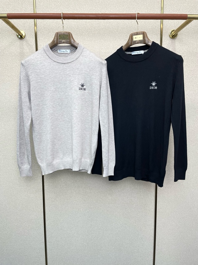 디올 자수 로고 라운드 니트 스웨터 2칼라