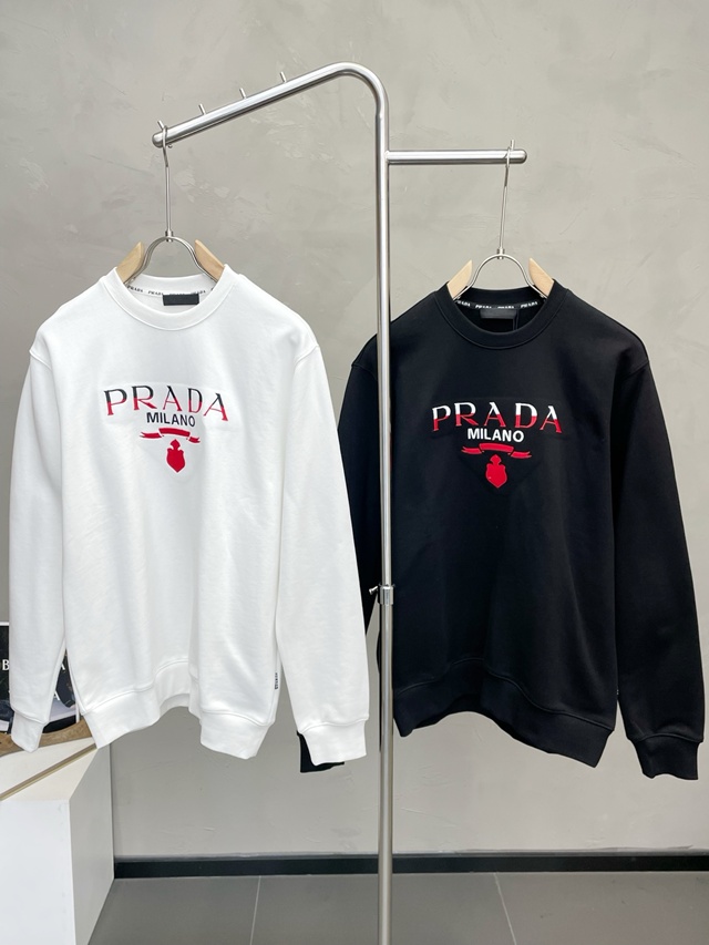 프라다 밀라노 스웨트셔츠 맨투맨 라운드티 2칼라