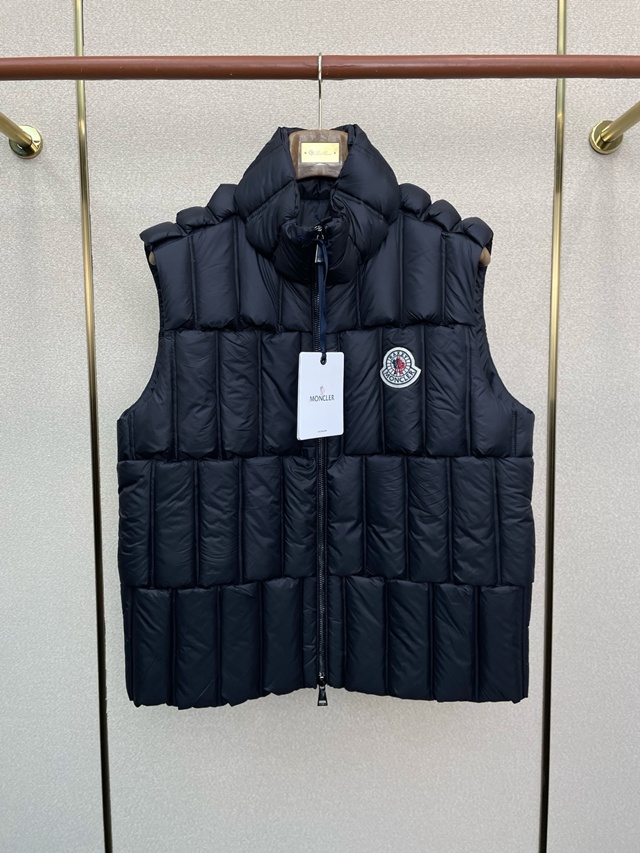몽클레어 다운 베스트 패딩 조끼