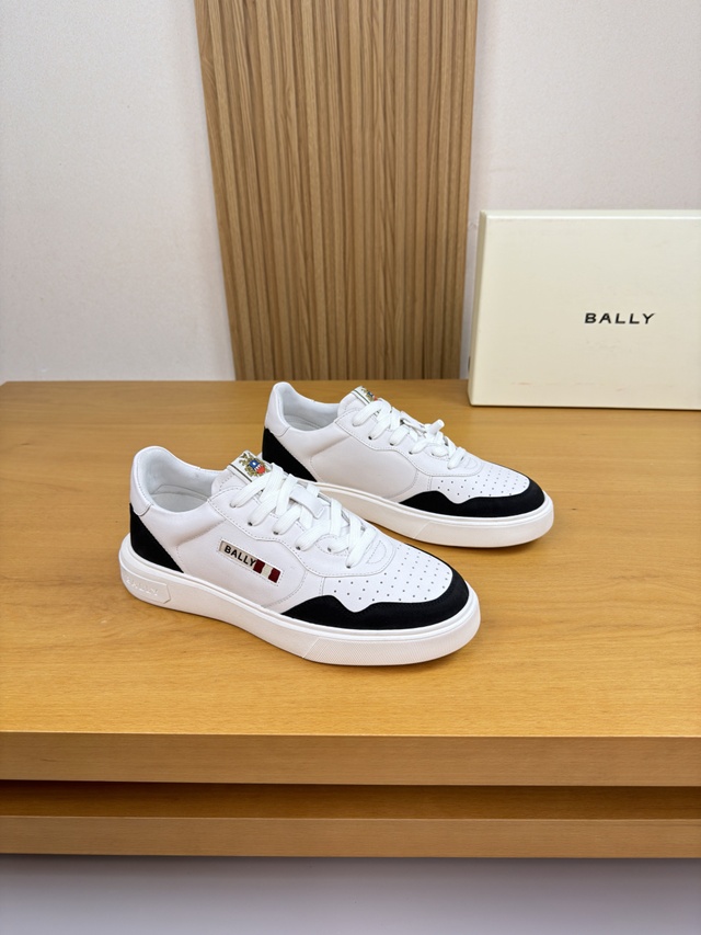 발리 남성 스니커즈 운동화