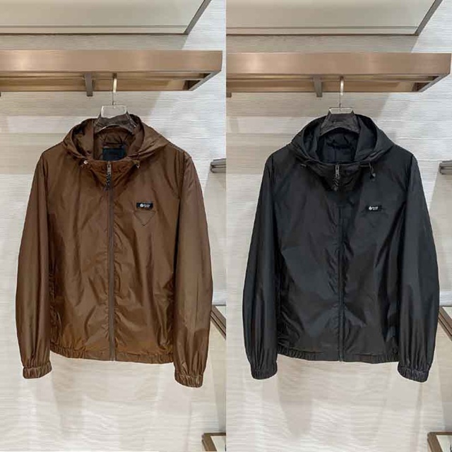 프라다 후드 재킷 집업 점퍼 2칼라