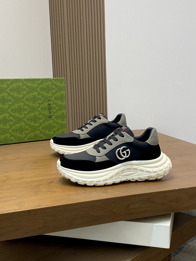 구찌 GG 스니커즈 운동화
