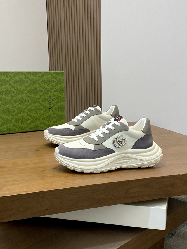 구찌 GG 스니커즈 운동화