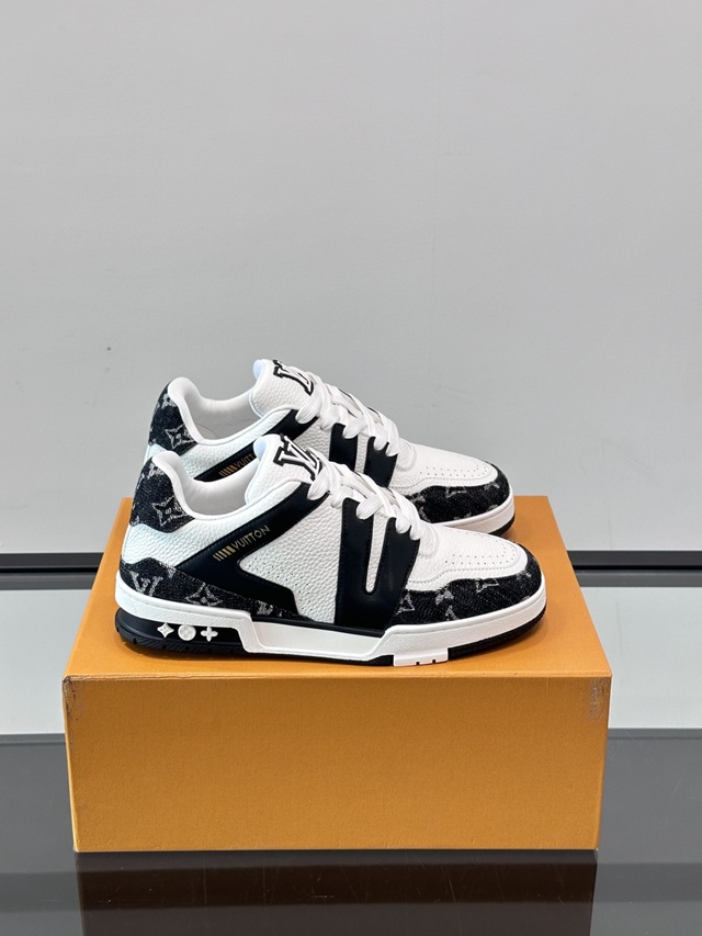 루이비통 LV 트레이너 데님 스니커즈 운동화