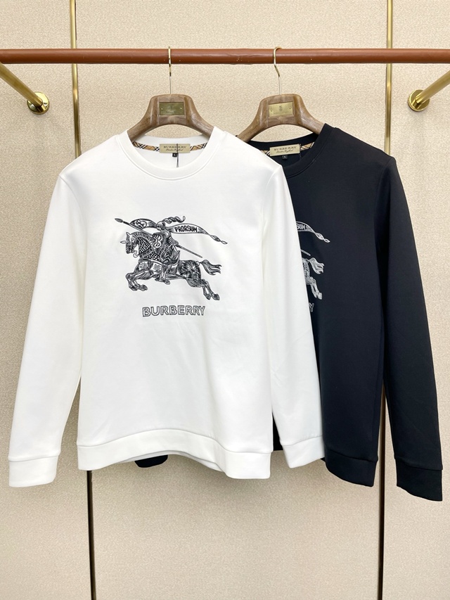 버버리 라운드티 긴팔티 2칼라