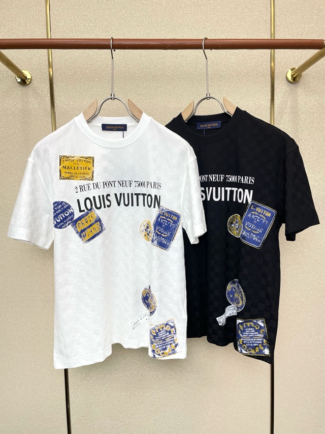 루이비통 로고 반팔 티셔츠 2칼라