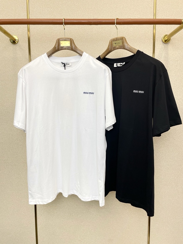 미우미우 라운드 반팔티 티셔츠 2칼라