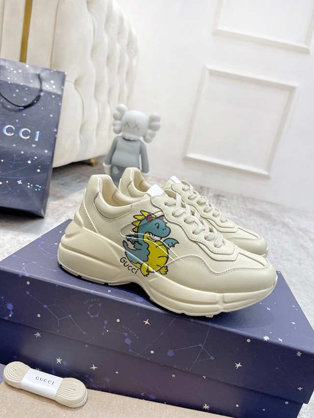 구찌 라이톤 스니커즈