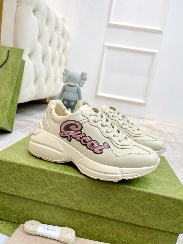 구찌 라이톤 스니커즈