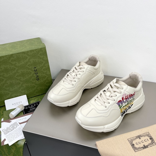 구찌 라이톤 스니커즈