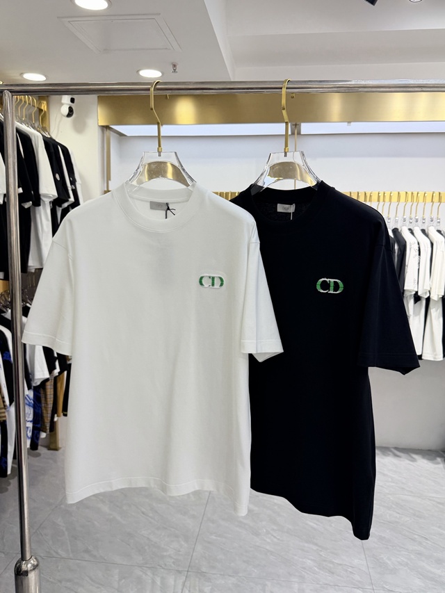 디올 CD 라운드 반팔티 티셔츠 2칼라