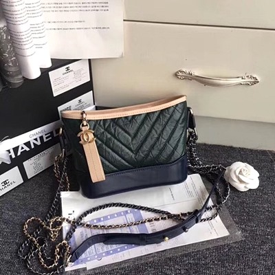 샤넬 A91810 가브리엘 호보 백 