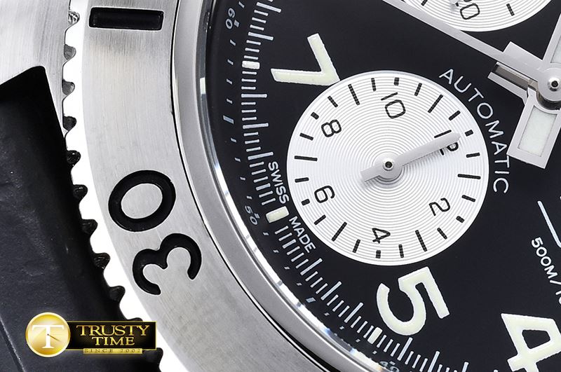 브라이틀링 SuperOcean SteelFish Chrono SS/RU Blk/Wht A7750 -BSW0329C