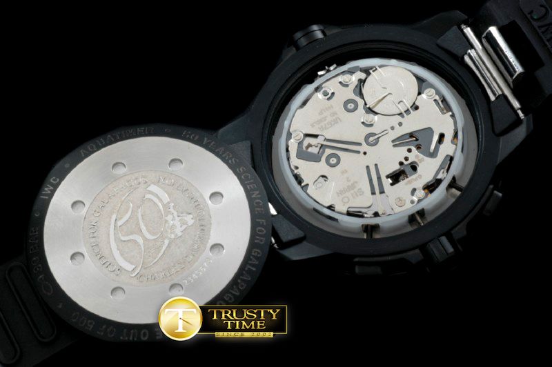 IWC 2013 Aquatimer PVD/RU White Jap Quartz -IWC0223A