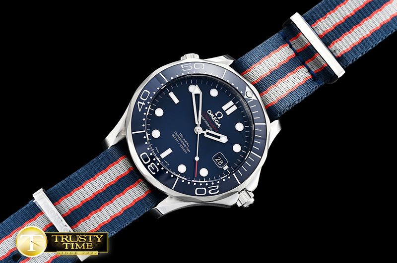 오메가 Seamaster Diver 300m CoAxial Cer SS/NY Blue BP A2836 -OMG0527