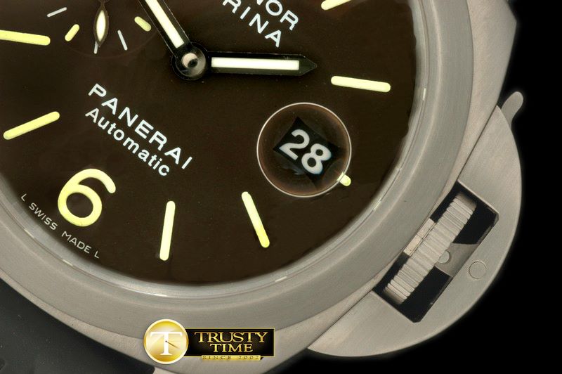 파네라이 Pam 240J TI/RU Brown A7750 -PN240