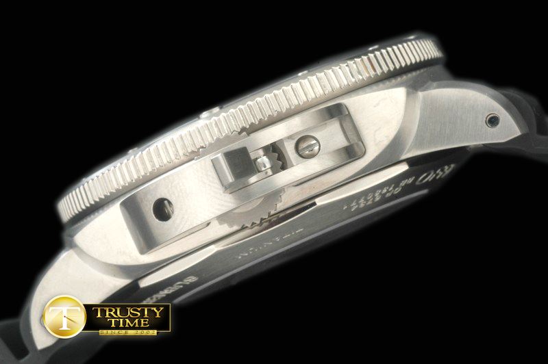 파네라이 PAM305 Submersible TI/LE Blk A7750/P9000 V6 Factory -PN305LRU1