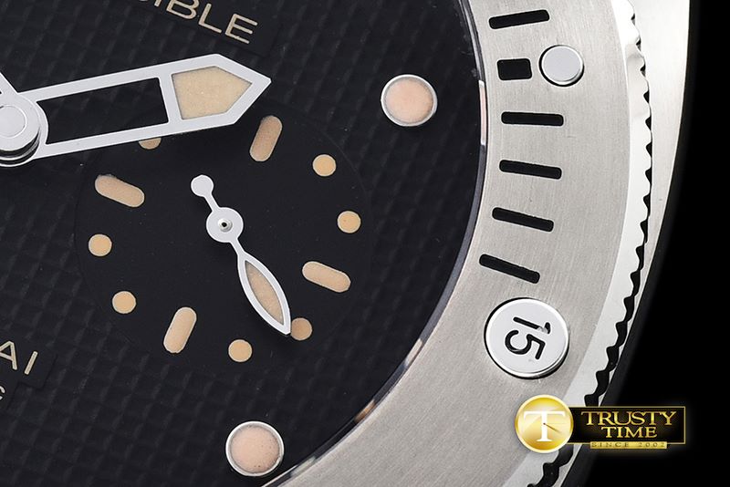 파네라이 PAM569 Submersible TI/LE Blk A7750/P9000 -PN569QLE2