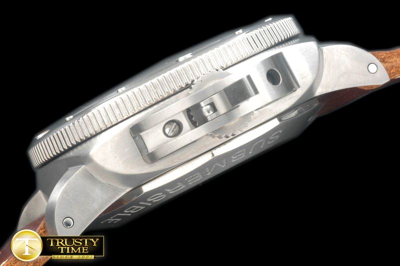 파네라이 Pam 569 Submersible TI/LE Blk ST2555 -PN569QLE