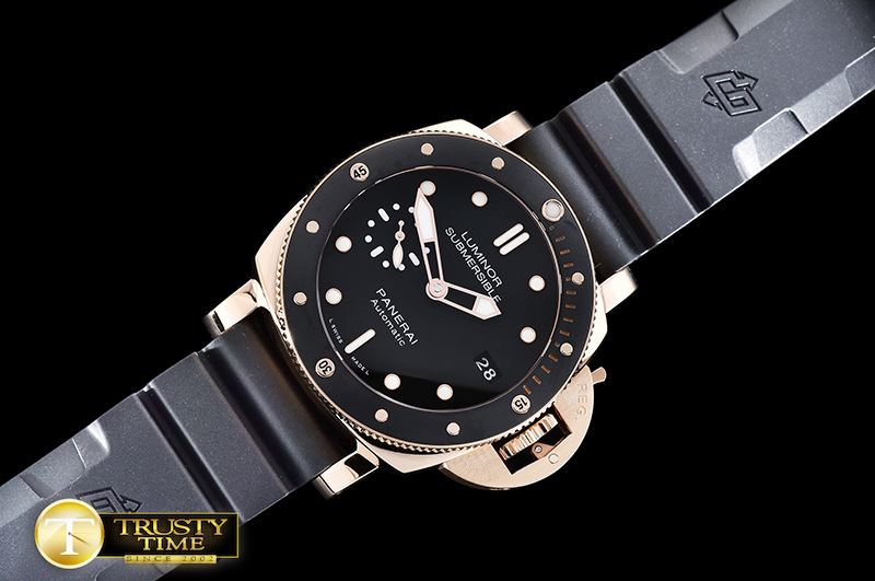 파네라이 PAM684 Lum Sub 1950 3 Day 42mm RG/RU Blk XF A23J Mod -PN684RU1