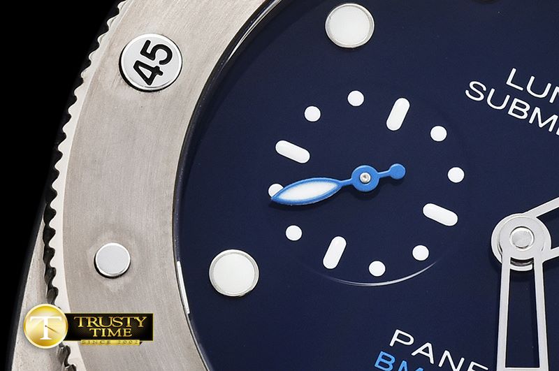 파네라이 PAM692 Lum. Sub. BMG Tech TI/RU Blue XF A23J Mod 9010 -PN692TRU