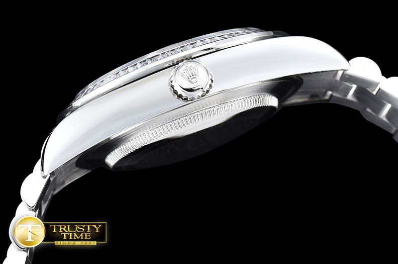 롤렉스 DayDate 41mm SS/SS Pres Black Roman Num Asia 3255 -R2DD0194B