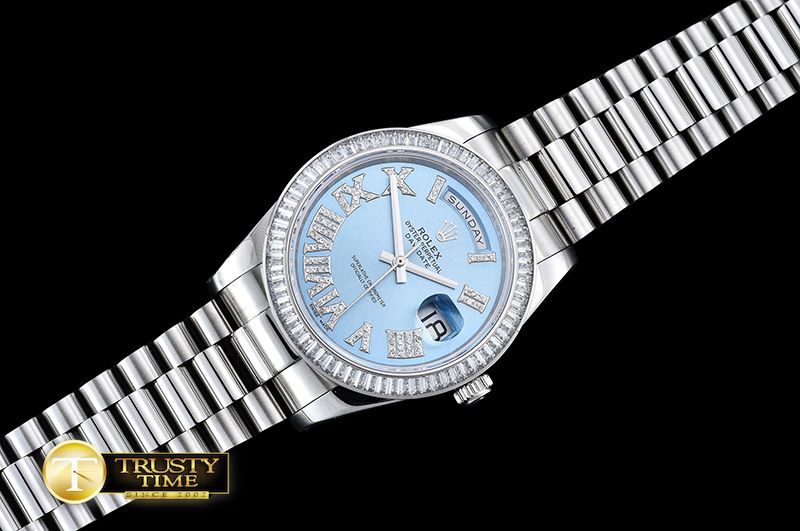 롤렉스 DayDate 41mm SS/SS Pres Blue Roman Asia 3255 -R2DD0194D